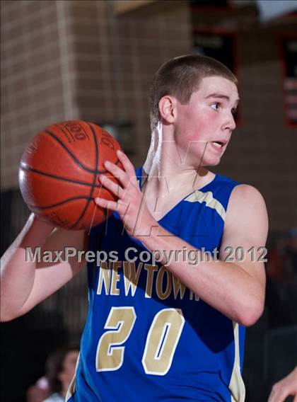 Thumbnail 1 in Staples Vs. Newtown (Ridgefield Holiday Tournament Consolation) photogallery.