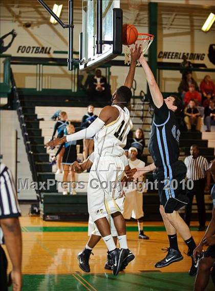 Thumbnail 2 in Fayette County vs Starr's Mill (GA Region 5AAAA Playoffs) photogallery.