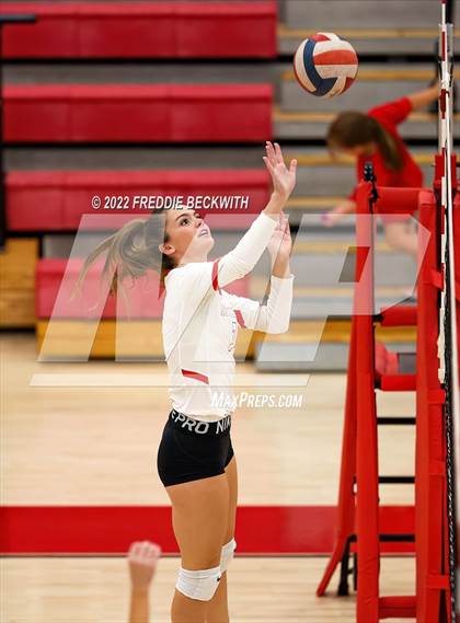 Thumbnail 1 in Pottsboro vs. Valley View photogallery.