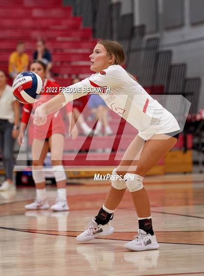 Thumbnail 2 in Pottsboro vs. Valley View photogallery.