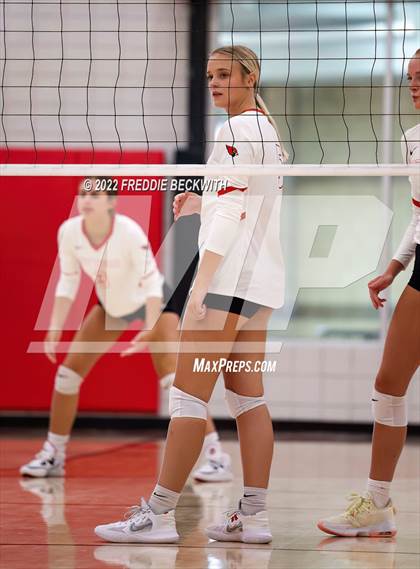 Thumbnail 1 in Pottsboro vs. Valley View photogallery.