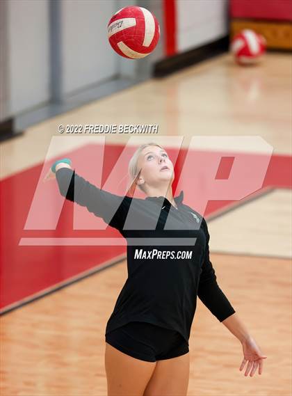 Thumbnail 2 in Pottsboro vs. Valley View photogallery.