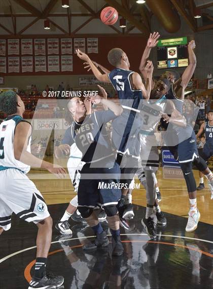 Thumbnail 1 in Sheldon vs. West (CIF SJS D1 Semifinal) photogallery.