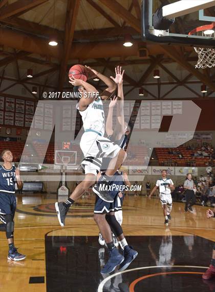 Thumbnail 3 in Sheldon vs. West (CIF SJS D1 Semifinal) photogallery.