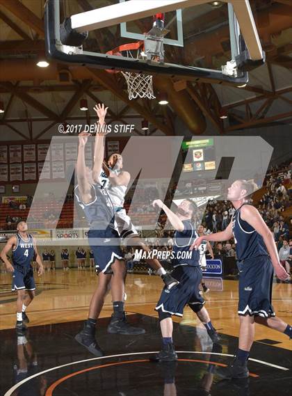 Thumbnail 1 in Sheldon vs. West (CIF SJS D1 Semifinal) photogallery.