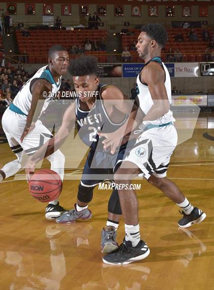 Thumbnail 3 in Sheldon vs. West (CIF SJS D1 Semifinal) photogallery.