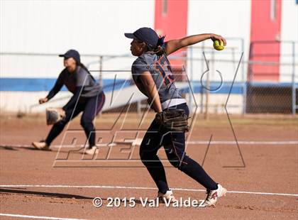 Thumbnail 1 in Pueblo @ Cholla photogallery.