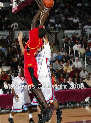 Thumbnail 3 in Madison vs. Oak Hill Academy (Houston vs the Nation Tournament) photogallery.