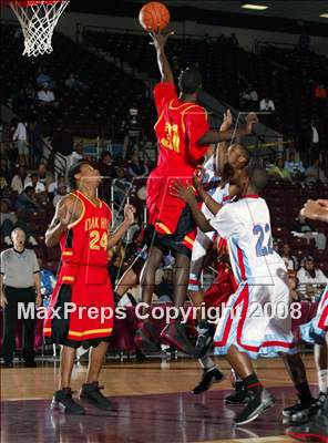 Thumbnail 1 in Madison vs. Oak Hill Academy (Houston vs the Nation Tournament) photogallery.