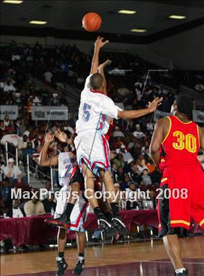Thumbnail 2 in Madison vs. Oak Hill Academy (Houston vs the Nation Tournament) photogallery.