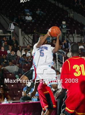 Thumbnail 2 in Madison vs. Oak Hill Academy (Houston vs the Nation Tournament) photogallery.