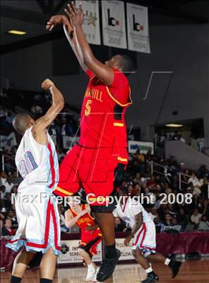 Thumbnail 1 in Madison vs. Oak Hill Academy (Houston vs the Nation Tournament) photogallery.