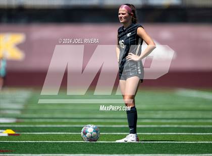 Thumbnail 1 in Jordan vs Brazoswood (UIL Soccer 6A Region 3 Semifinal) photogallery.
