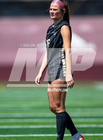 Thumbnail 2 in Jordan vs Brazoswood (UIL Soccer 6A Region 3 Semifinal) photogallery.