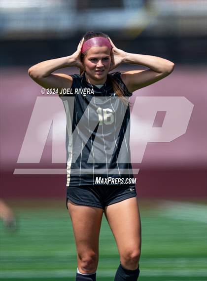 Thumbnail 1 in Jordan vs Brazoswood (UIL Soccer 6A Region 3 Semifinal) photogallery.