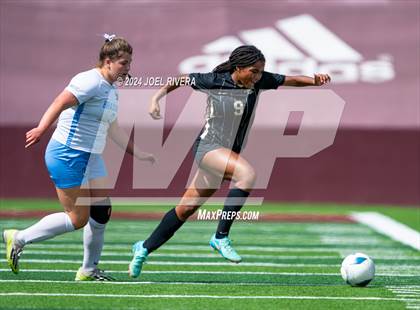 Thumbnail 2 in Jordan vs Brazoswood (UIL Soccer 6A Region 3 Semifinal) photogallery.