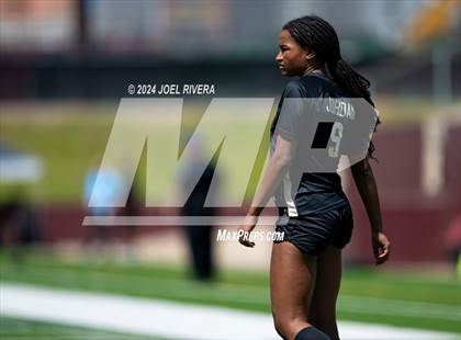 Thumbnail 3 in Jordan vs Brazoswood (UIL Soccer 6A Region 3 Semifinal) photogallery.