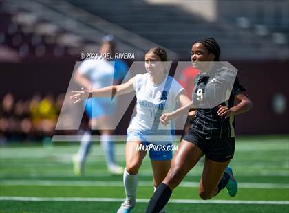Thumbnail 1 in Jordan vs Brazoswood (UIL Soccer 6A Region 3 Semifinal) photogallery.