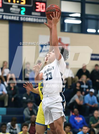 Thumbnail 1 in Berkeley Prep vs Huntington Prep ( National Hoop Fest Tournament) photogallery.