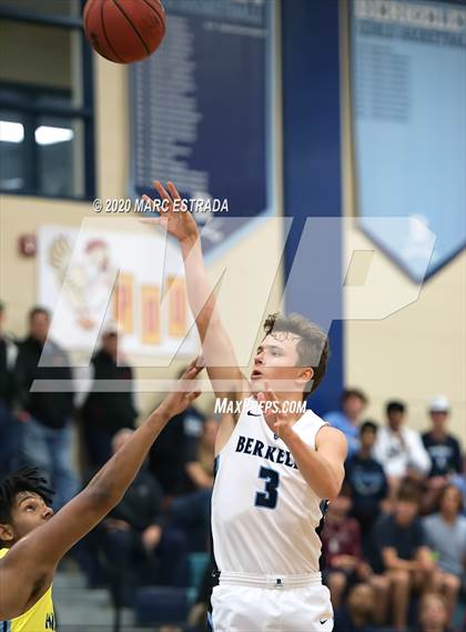 Thumbnail 1 in Berkeley Prep vs Huntington Prep ( National Hoop Fest Tournament) photogallery.