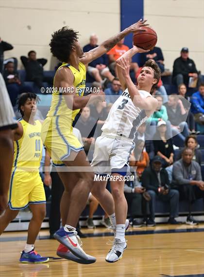 Thumbnail 2 in Berkeley Prep vs Huntington Prep ( National Hoop Fest Tournament) photogallery.