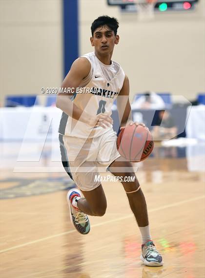 Thumbnail 1 in Berkeley Prep vs Huntington Prep ( National Hoop Fest Tournament) photogallery.