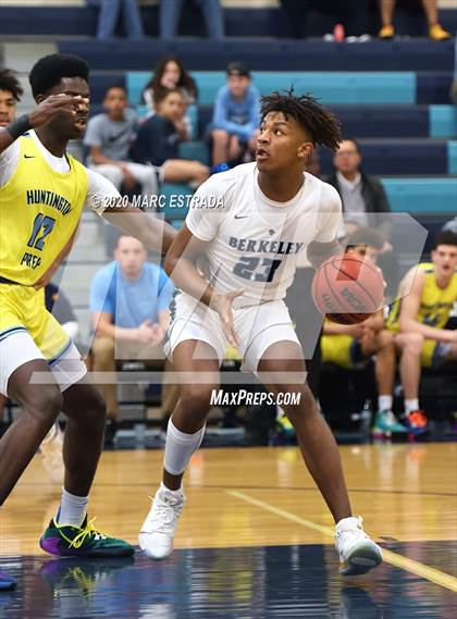 Thumbnail 1 in Berkeley Prep vs Huntington Prep ( National Hoop Fest Tournament) photogallery.