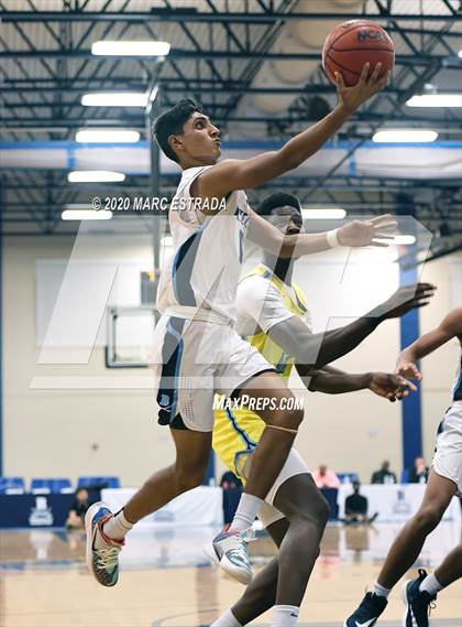 Thumbnail 2 in Berkeley Prep vs Huntington Prep ( National Hoop Fest Tournament) photogallery.