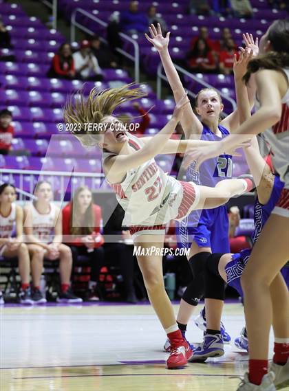 Thumbnail 1 in Fremont vs. Mountain Ridge (UHSAA 6A Quarterfinal) photogallery.