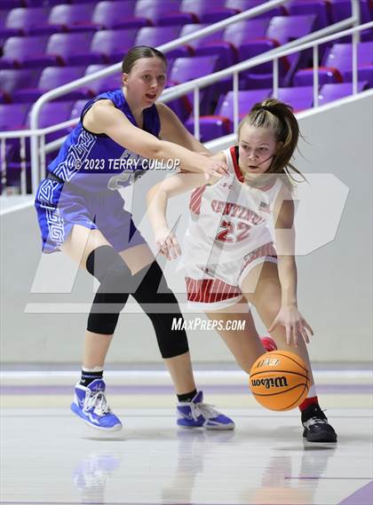 Thumbnail 3 in Fremont vs. Mountain Ridge (UHSAA 6A Quarterfinal) photogallery.