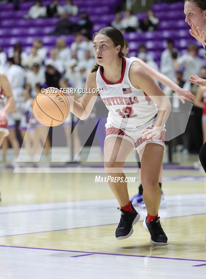 Thumbnail 2 in Fremont vs. Mountain Ridge (UHSAA 6A Quarterfinal) photogallery.
