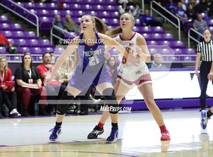 Thumbnail 2 in Fremont vs. Mountain Ridge (UHSAA 6A Quarterfinal) photogallery.