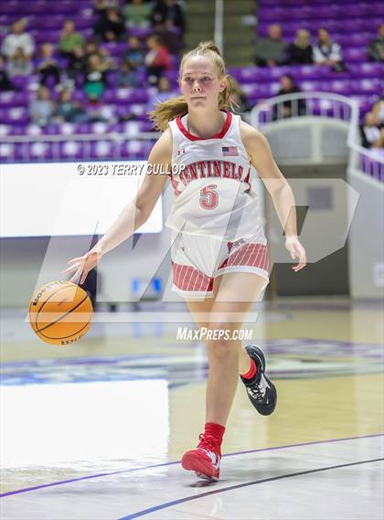 Thumbnail 2 in Fremont vs. Mountain Ridge (UHSAA 6A Quarterfinal) photogallery.