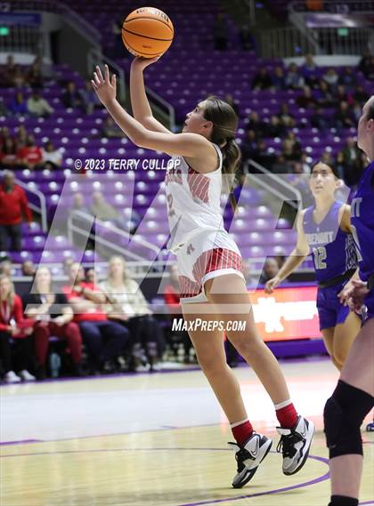 Thumbnail 1 in Fremont vs. Mountain Ridge (UHSAA 6A Quarterfinal) photogallery.