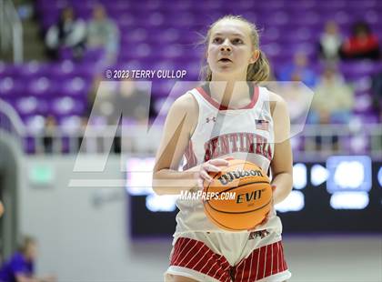 Thumbnail 3 in Fremont vs. Mountain Ridge (UHSAA 6A Quarterfinal) photogallery.
