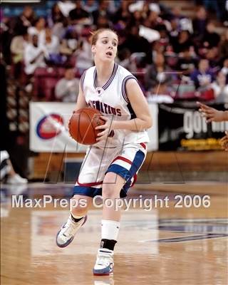 Thumbnail 1 in Sacramento vs. St. Ignatius (CIF NorCal D3 Final) photogallery.