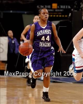 Thumbnail 3 in Sacramento vs. St. Ignatius (CIF NorCal D3 Final) photogallery.
