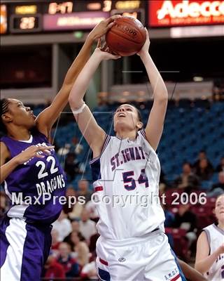 Thumbnail 1 in Sacramento vs. St. Ignatius (CIF NorCal D3 Final) photogallery.