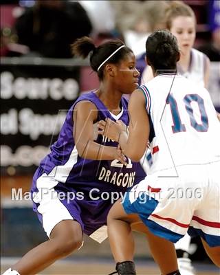 Thumbnail 3 in Sacramento vs. St. Ignatius (CIF NorCal D3 Final) photogallery.