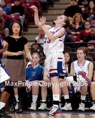 Thumbnail 3 in Sacramento vs. St. Ignatius (CIF NorCal D3 Final) photogallery.