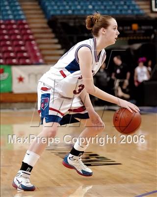 Thumbnail 2 in Sacramento vs. St. Ignatius (CIF NorCal D3 Final) photogallery.