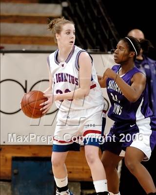 Thumbnail 2 in Sacramento vs. St. Ignatius (CIF NorCal D3 Final) photogallery.