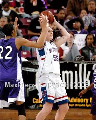 Thumbnail 1 in Sacramento vs. St. Ignatius (CIF NorCal D3 Final) photogallery.