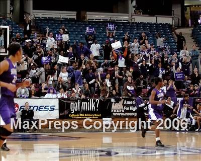 Thumbnail 3 in Sacramento vs. St. Ignatius (CIF NorCal D3 Final) photogallery.