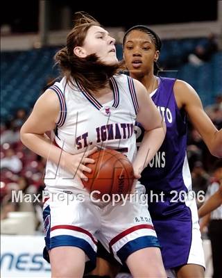 Thumbnail 2 in Sacramento vs. St. Ignatius (CIF NorCal D3 Final) photogallery.