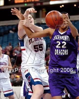 Thumbnail 3 in Sacramento vs. St. Ignatius (CIF NorCal D3 Final) photogallery.