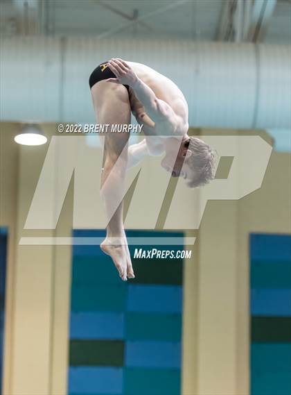 Thumbnail 2 in CHSAA 5A Boys Diving - State Championship photogallery.