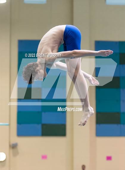 Thumbnail 3 in CHSAA 5A Boys Diving - State Championship photogallery.