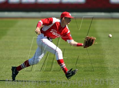 Thumbnail 1 in Belton vs. Cedar Ridge (Rock Hardball Classic) photogallery.
