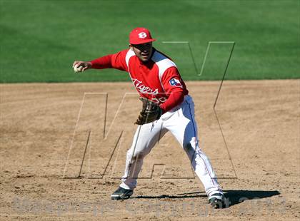 Thumbnail 3 in Belton vs. Cedar Ridge (Rock Hardball Classic) photogallery.